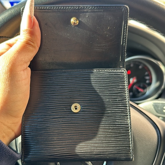 Louis Vuitton wallet - Picture 3 of 7